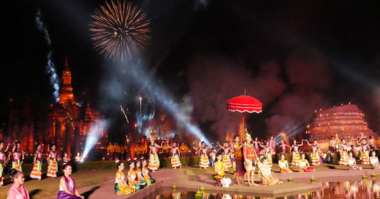 Epson พาเที่ยวงานลอยกระทง เผาเทียน เล่นไฟ จังหวัดสุโขทัย งานแสดงแมปปิ้งสุดอลัง!