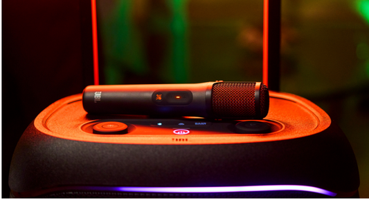 JBL เปิดตัว EasySing Mics ไมโครโฟนอัจฉริยะเทคโนโลยี AI ครั้งแรก! ยกระดับความสนุก สู่ประสบการณ์คาราโอเกะระดับโปรร่วมกับ JBL PartyBox