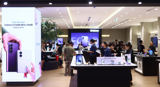 Samsung Galaxy Z8 Series ทุบสถิติยอดพรีออร์เดอร์สมาร์ทโฟนจอพับสูงสุดเป็นประวัติการณ์ ในภูมิภาคเอเชียตะวันออกเฉียงใต้และโอเชียเนีย Galaxy Z Fold8 และ Fold8 Ultra devices ยอดพรีออร์เดอร์โตขึ้นเกือบ 60% เมื่อเทียบกับรุ่นก่อนหน้า