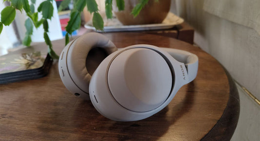 ลือ Sony เตรียมปล่อยหูฟังรุ่นคุ้มค่ารุ่นใหม่ ปรับปรุงจากอดีตเทพ XM4 ในราคาประหยัดกว่าเดิม